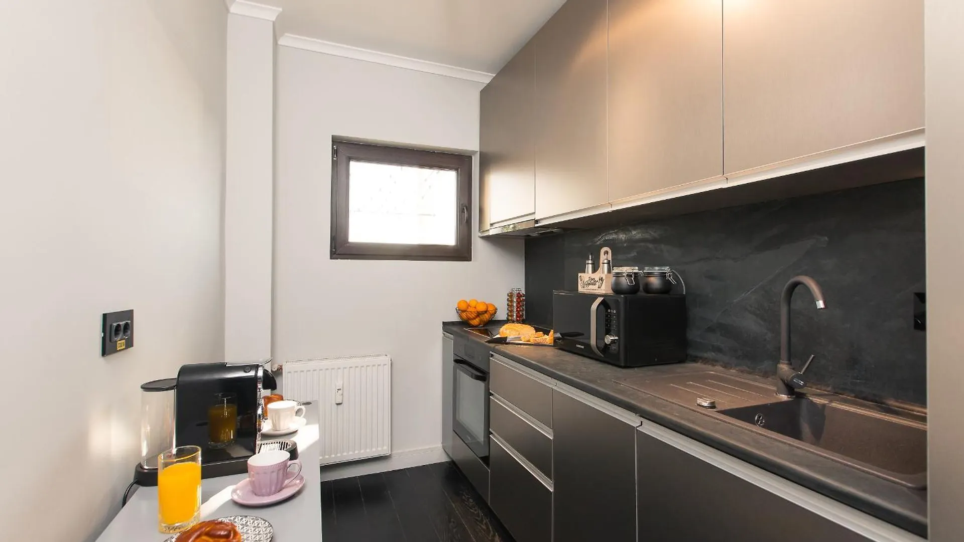 Luxurious Urban Retreat With Unmatched Comfort Bucharest 0*,  Romania