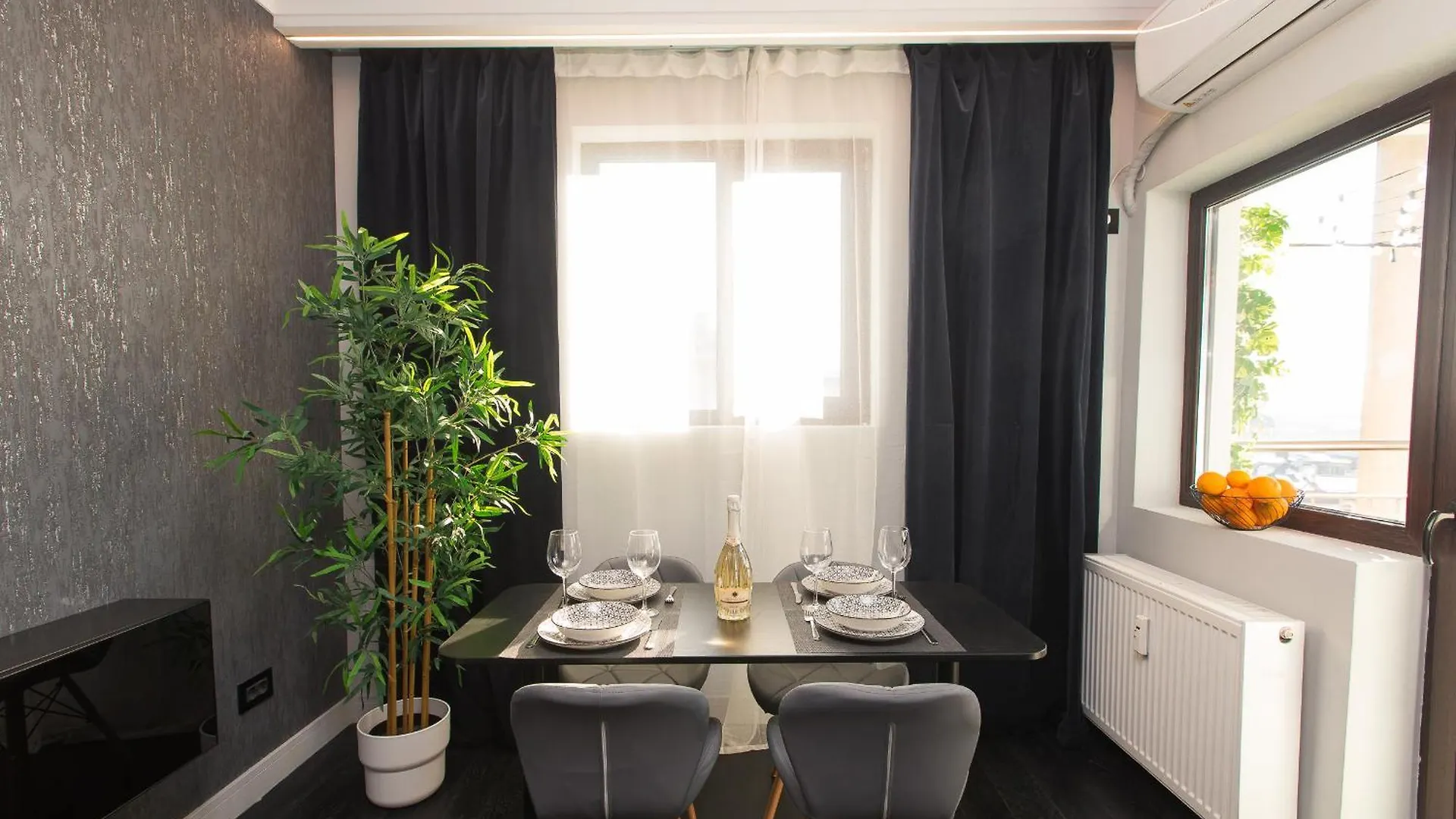 Luxurious Urban Retreat With Unmatched Comfort Bucharest